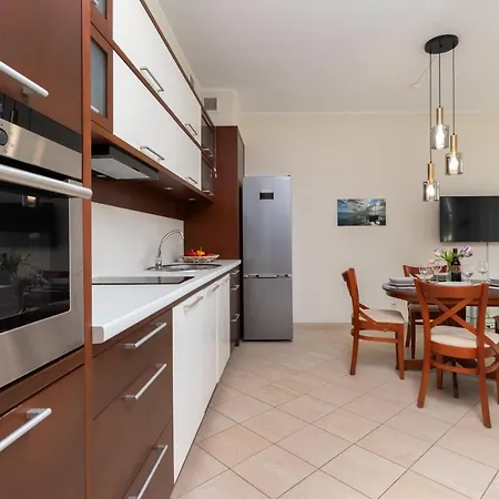 Patio Mare With Free Garage Parking By Renters Сопот