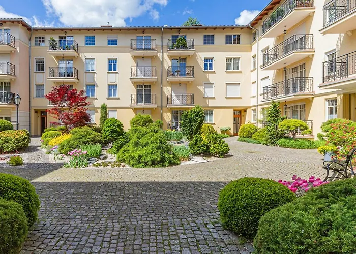 Patio Mare With Free Garage Parking By Renters Appartement