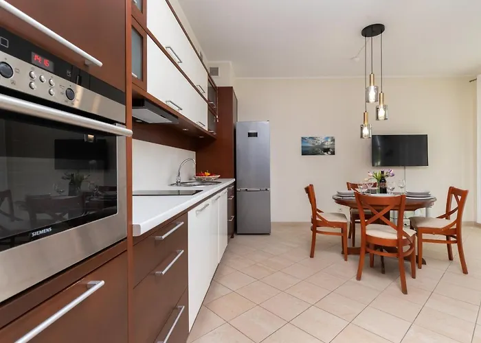 Patio Mare With Free Garage Parking By Renters Sopot