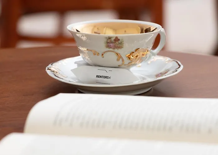 Patio Mare With Free Garage Parking By Renters Appartement *