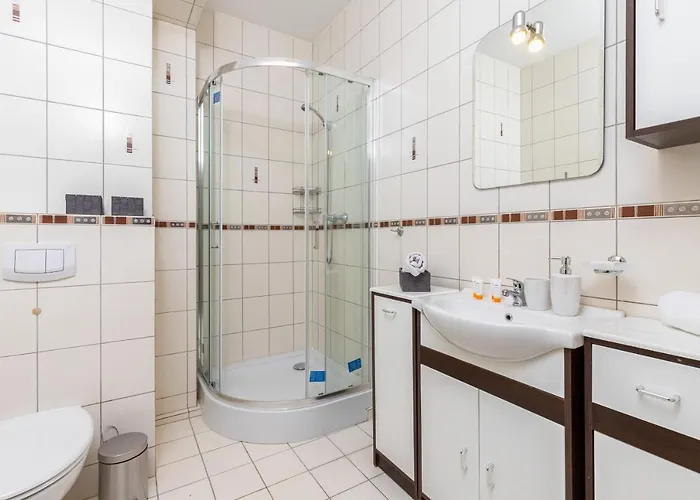 Patio Mare With Free Garage Parking By Renters Appartement