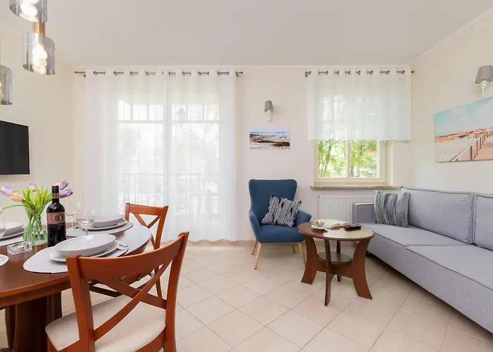 Patio Mare With Free Garage Parking By Renters Appartement *